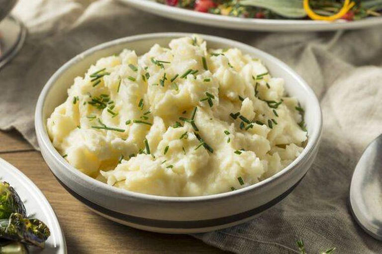 Quick and easy step ensures ‘perfectly creamy’ mashed potatoes every ...
