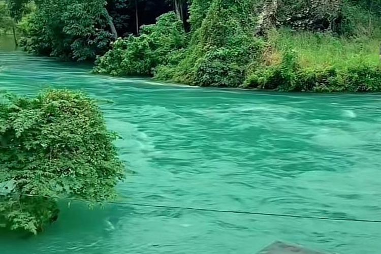Air Danau Singkarak Tiba-Tiba Jernih Saat Banjir Sumatera, Apa Penyebabnya?