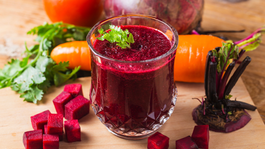 Is drinking beetroot juice daily the secret to good health? Know the benefits and when to avoid it