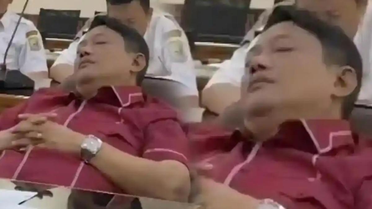 Ali Imam Faryadi Tidur Saat Rapat, Ngaku Kelelahan