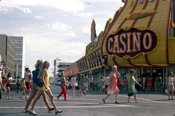 20 Retro Photos Showing the 1970s in a New Light