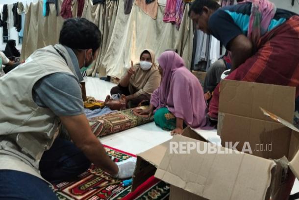 Para Korban Banjir Aceh: Kayu Gelondongan Muncul Mendadak dari Gunung