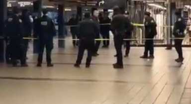 Teens cuffed after gunfire erupts in 42nd Street-Port Authority subway ...