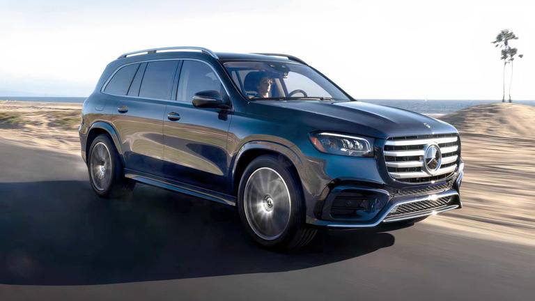 This is what you need to know about Mercedes' 4MATIC AWD system