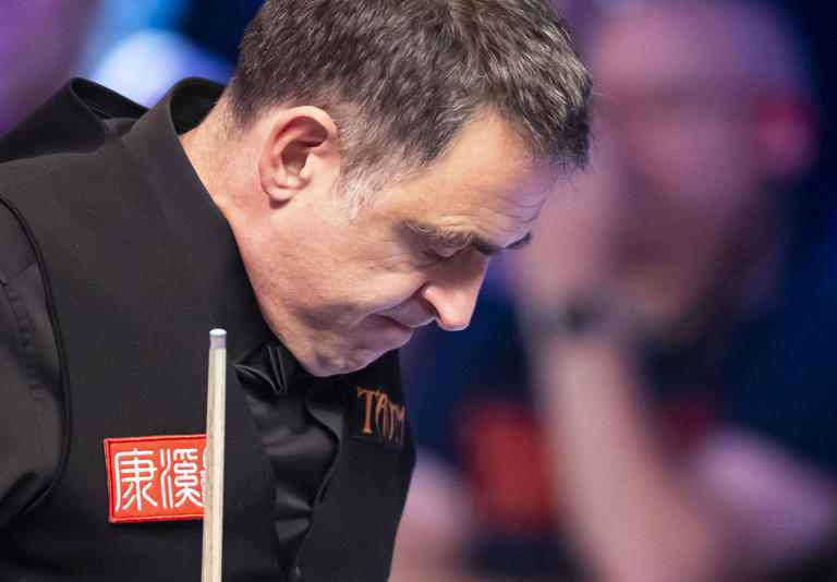 O’Sullivan suffers shock first-round defeat to Zhou in UK Championship