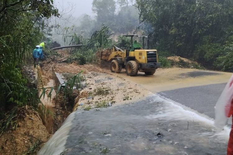 Empat Kabupaten Aceh Masih Sulit Dijangkau Jalan Darat: Aceh Tamiang hingga Gayo Lues