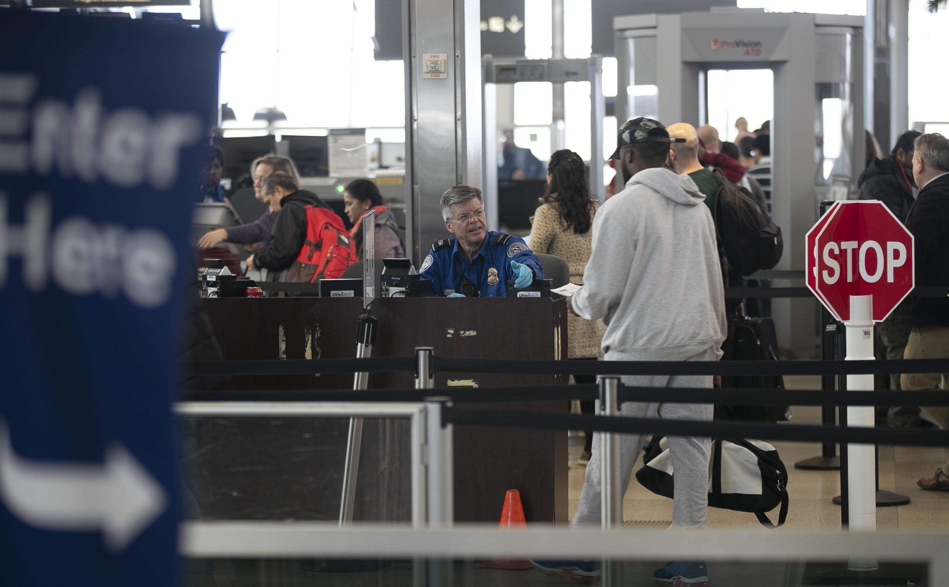 NC travelers without a REAL ID face a new TSA fee to fly this winter