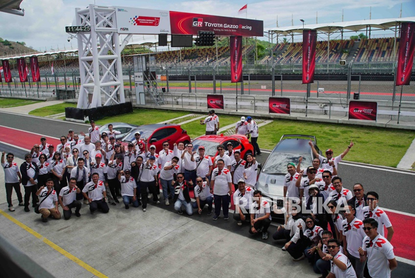 Toyota Undang Media Coba Kehebatan Line-up GAZOO Racing di Mandalika