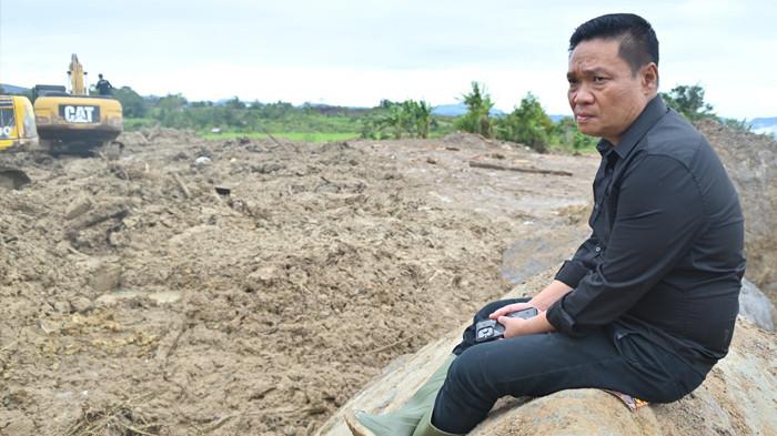 Tangis Pilu Nurcahaya Sihotang: Keluarga Tiga Orang Tewas dalam Bencana Longsor Pakkat