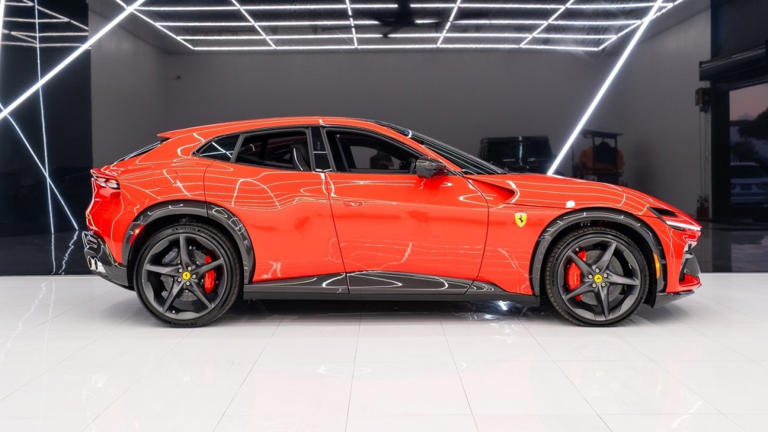 $580K Ferrari Purosangue For Sale With 1,000 Miles Is a Rare Chance to ...