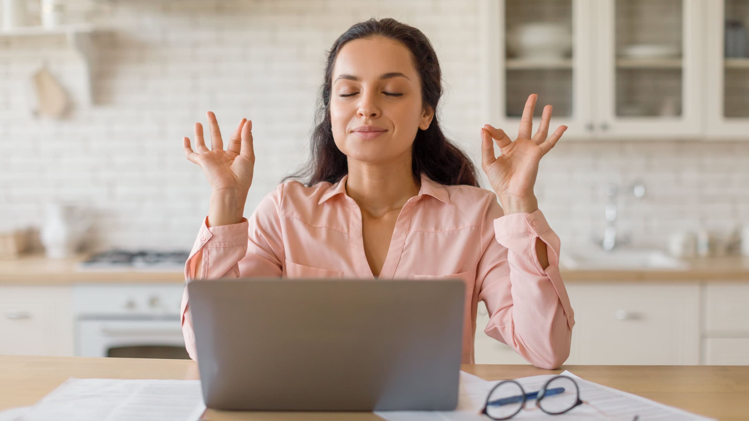 11 simple routines that help people feel more organized