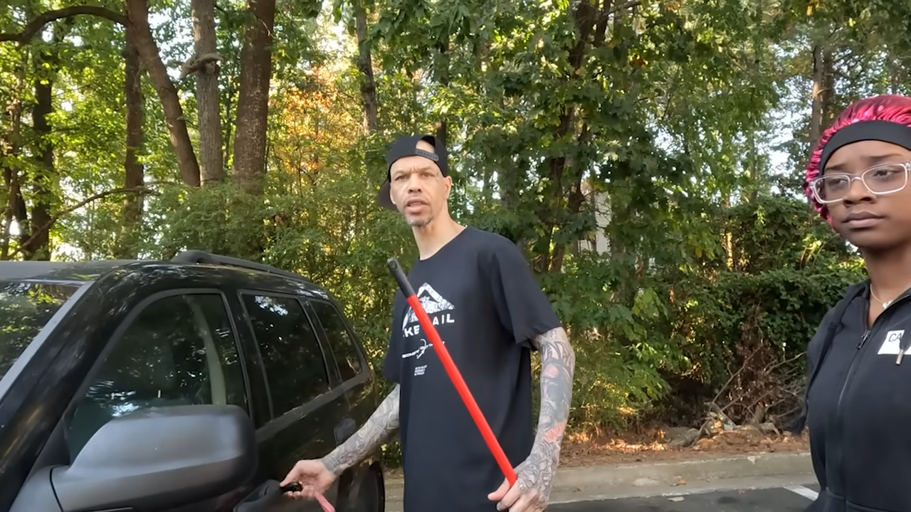 She told me I could move it! - Towtrucker says manager ordered tow