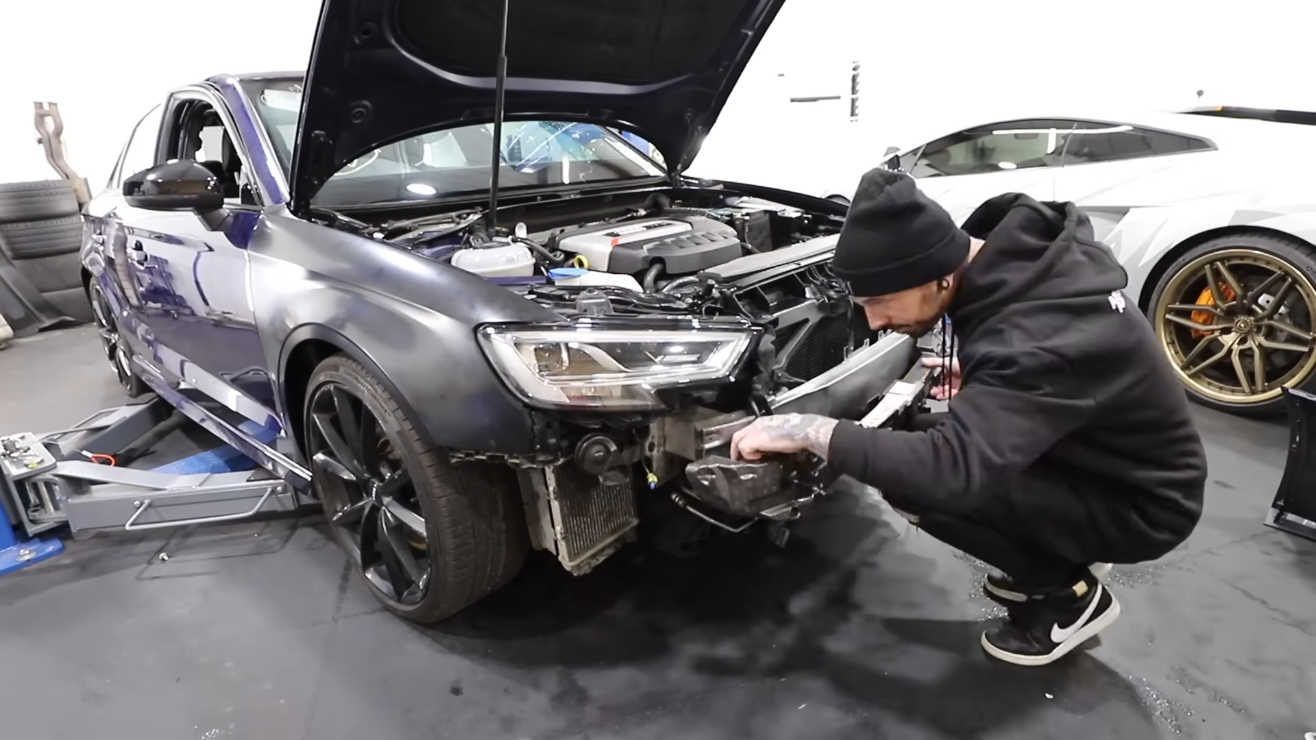 How I brought this wrecked Audi back from the dead