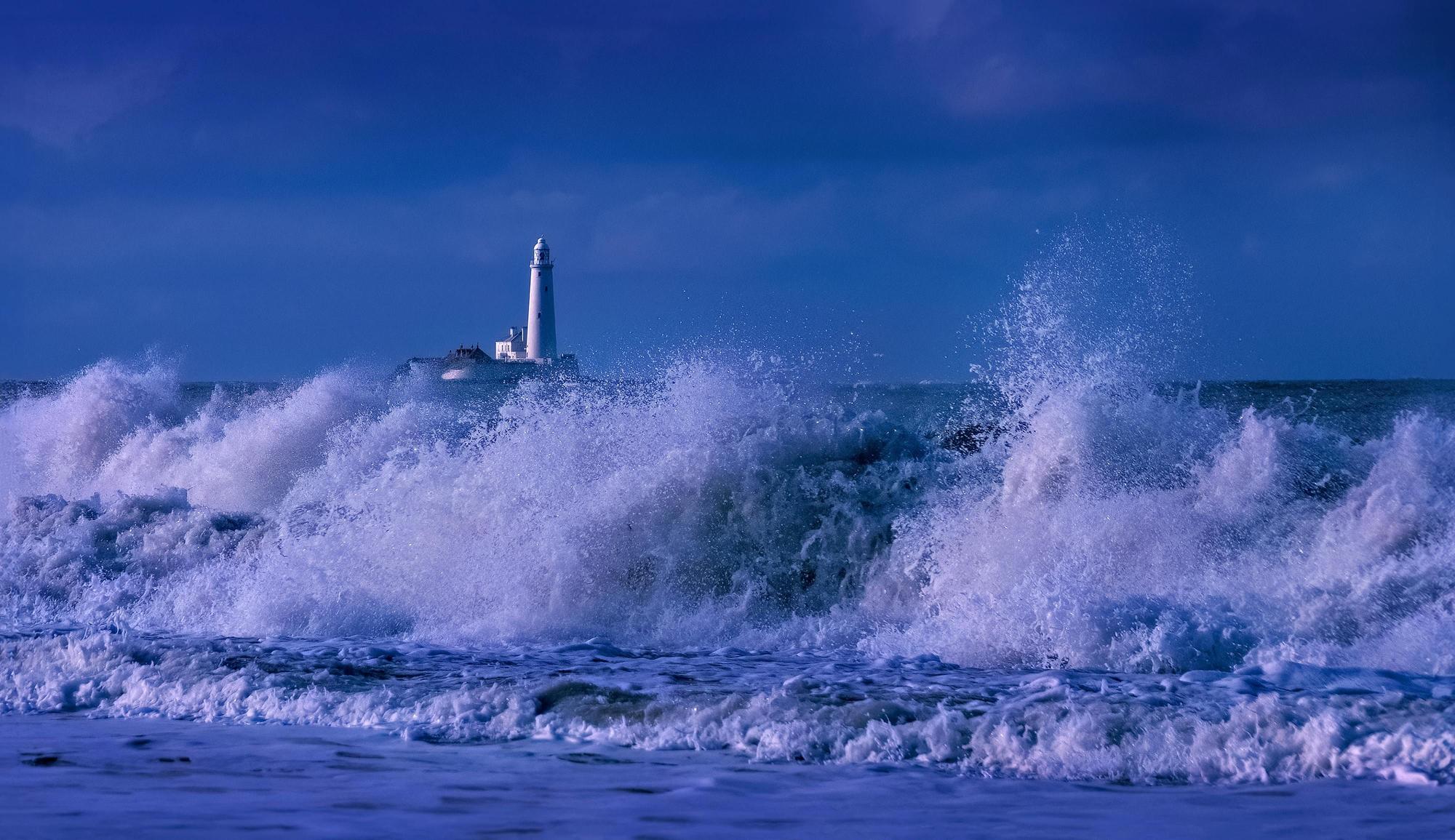 Expert issues flooding guidance as Storm Bram sweeps across Scotland