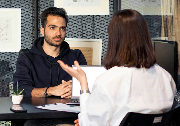 “My Jaw Must Have Dropped”: 41 Absolute Mental Questions Job Candidates Decided To Ask Recruiters