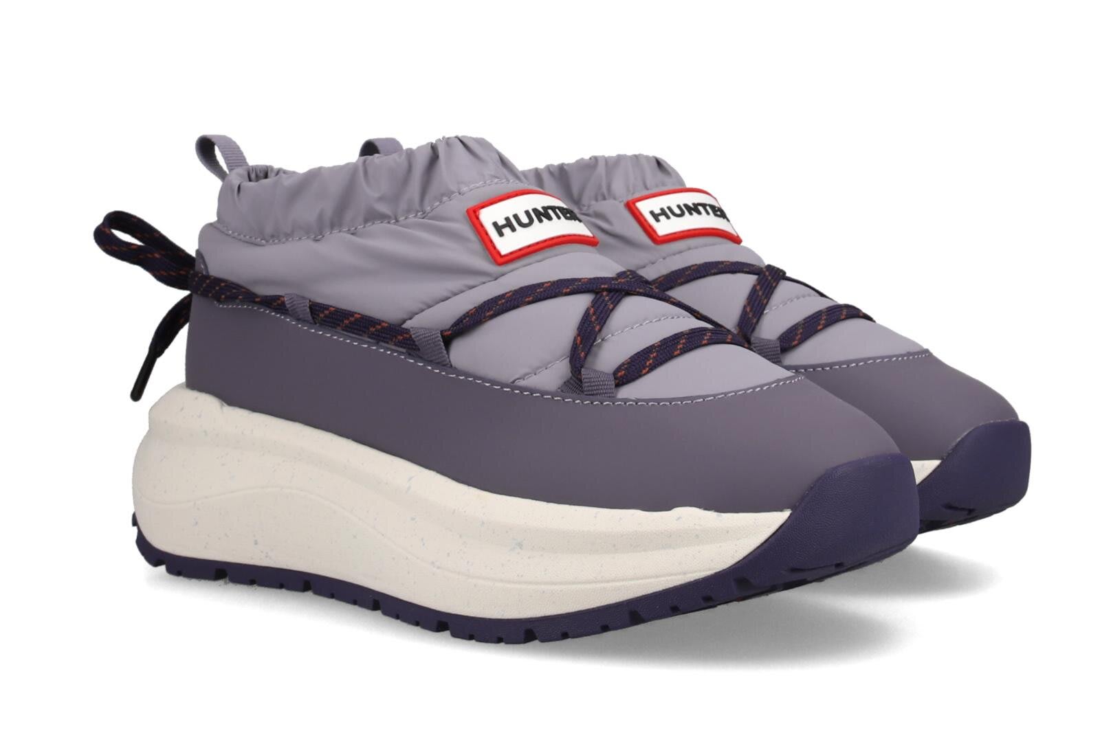 ハンター“スリッポンタイプ”のスノーシューズ、防水性＆グリップ力備え