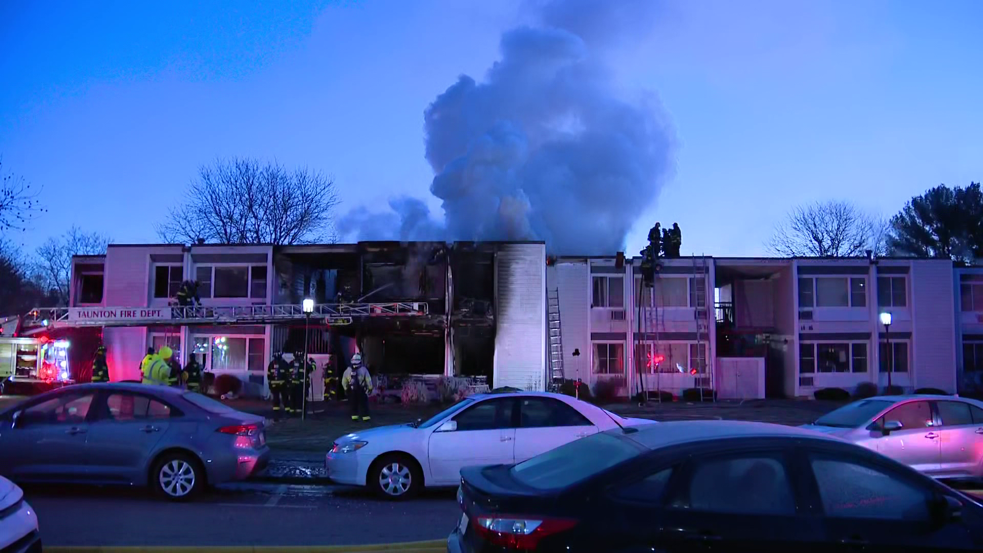 'Everything was on fire': Five rescued from apartment complex fire