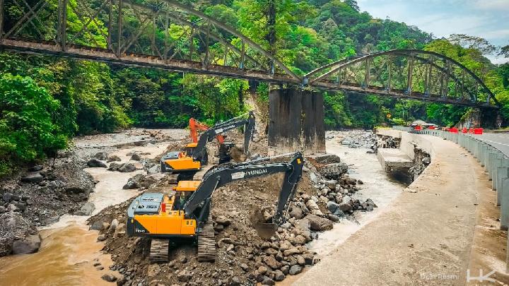 Hutama Karya Group Buka Akses Padang-Bukittinggi Melalui Lembah Anai