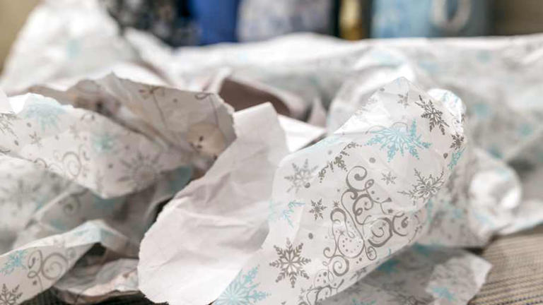 How to properly dispose of wrapping paper
