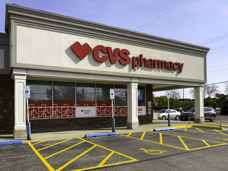 CVS Health hikes its outlook, and says it plans to roll out AI platform