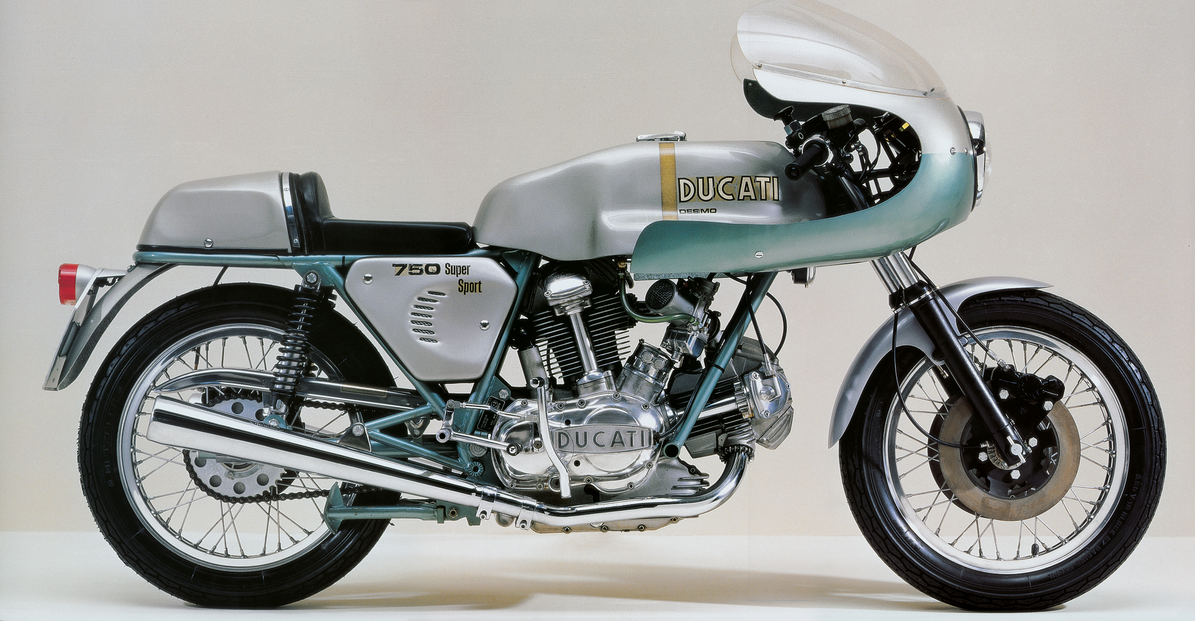 When Ducati hopped the desmodromic valve train