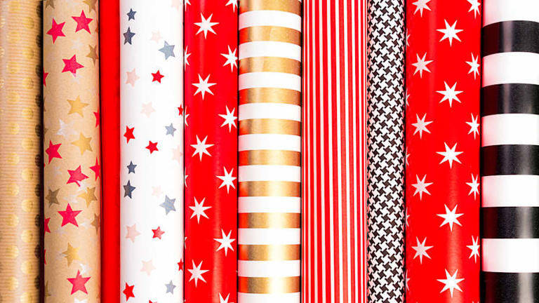 How to properly dispose of wrapping paper