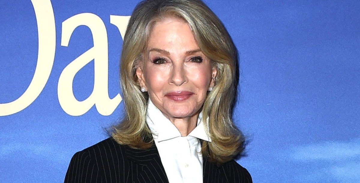 how old is deidre hall