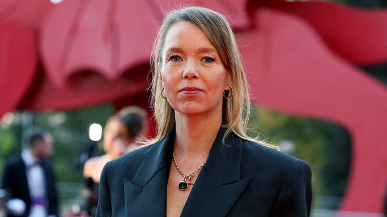 Anna Maxwell Martin reflects on grief and the 'massive patience' needed