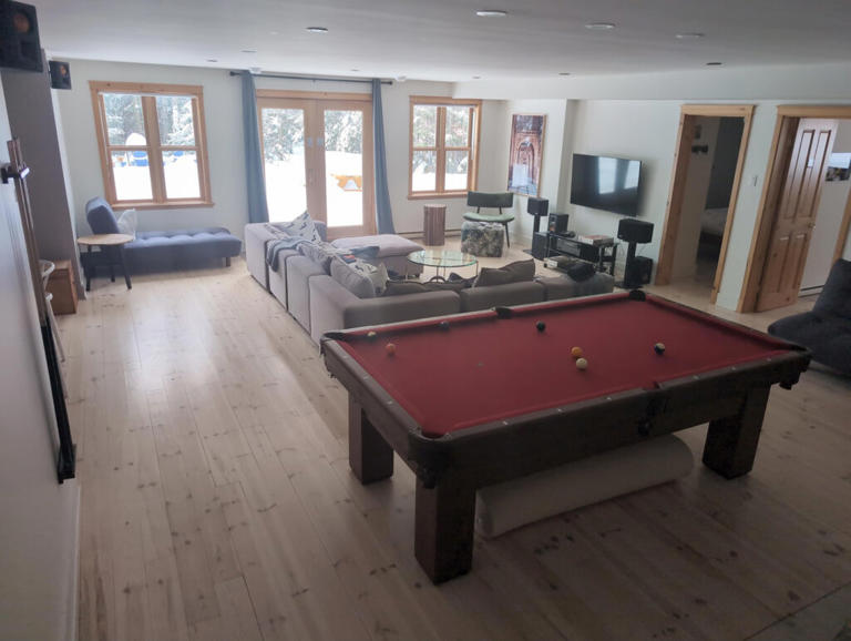 Review: Why Chalet Blue Jay is the ultimate guys' getaway in Quebec