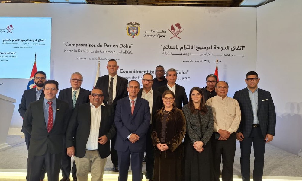 Detalles de los compromisos de paz firmados entre el Gobierno y el EGC ...