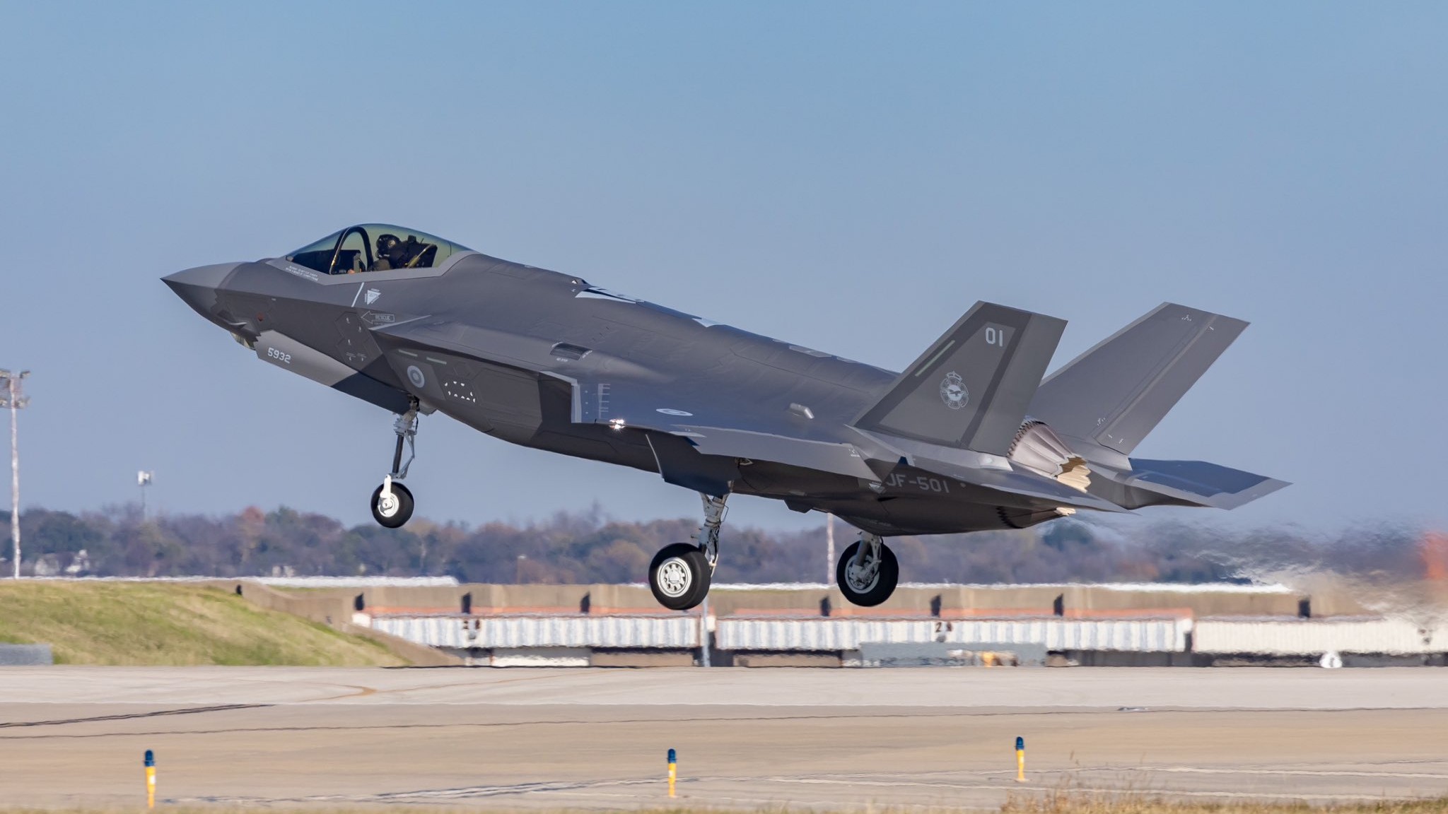 Finland's first F-35 conducts maiden flight