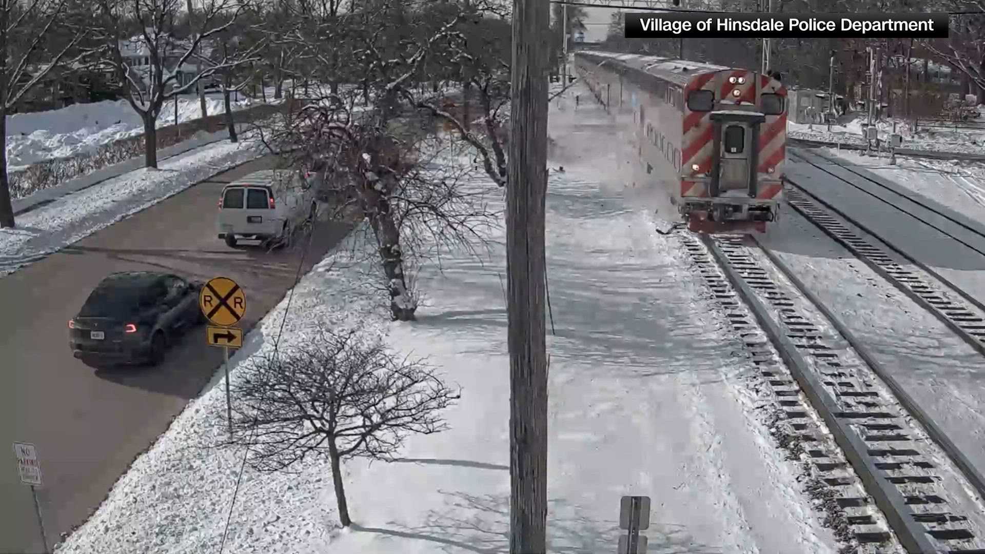 Video: Commuter train collides with car in Illinois