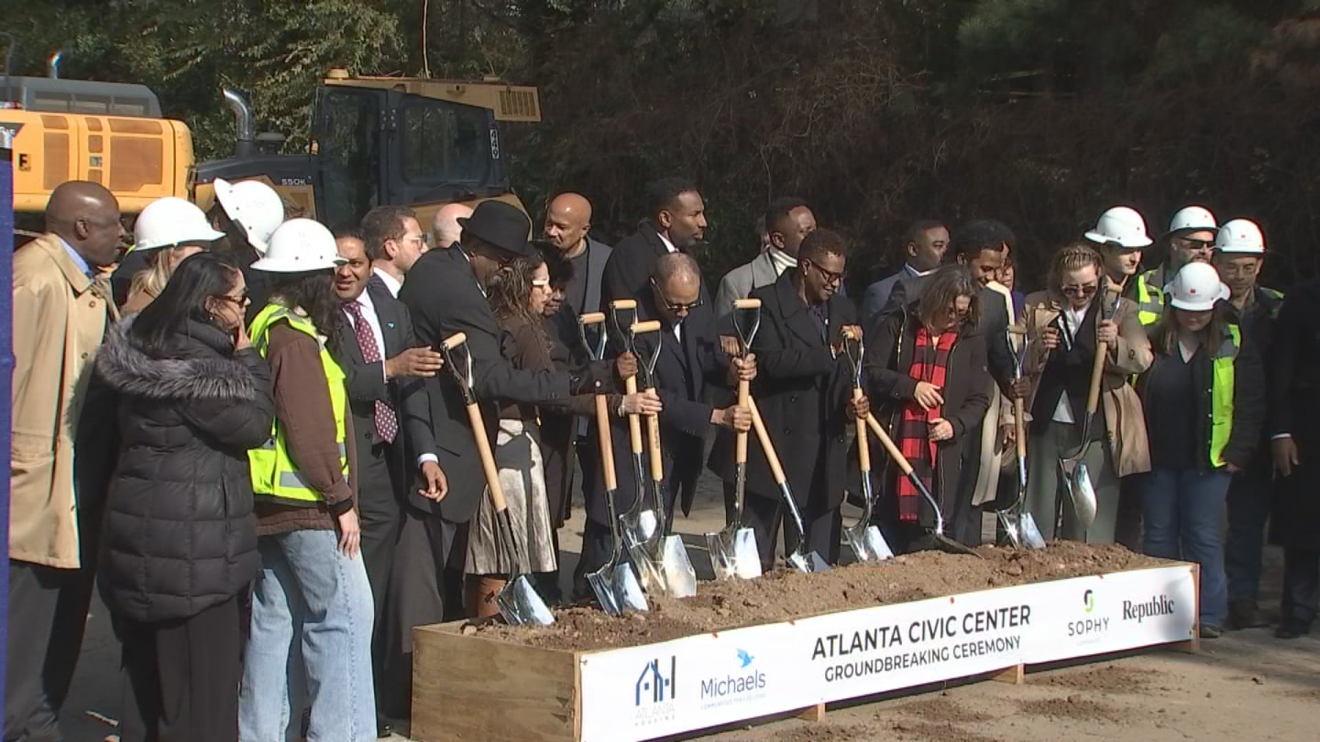 City breaks ground on affordable housing complex at Atlanta Civic ...