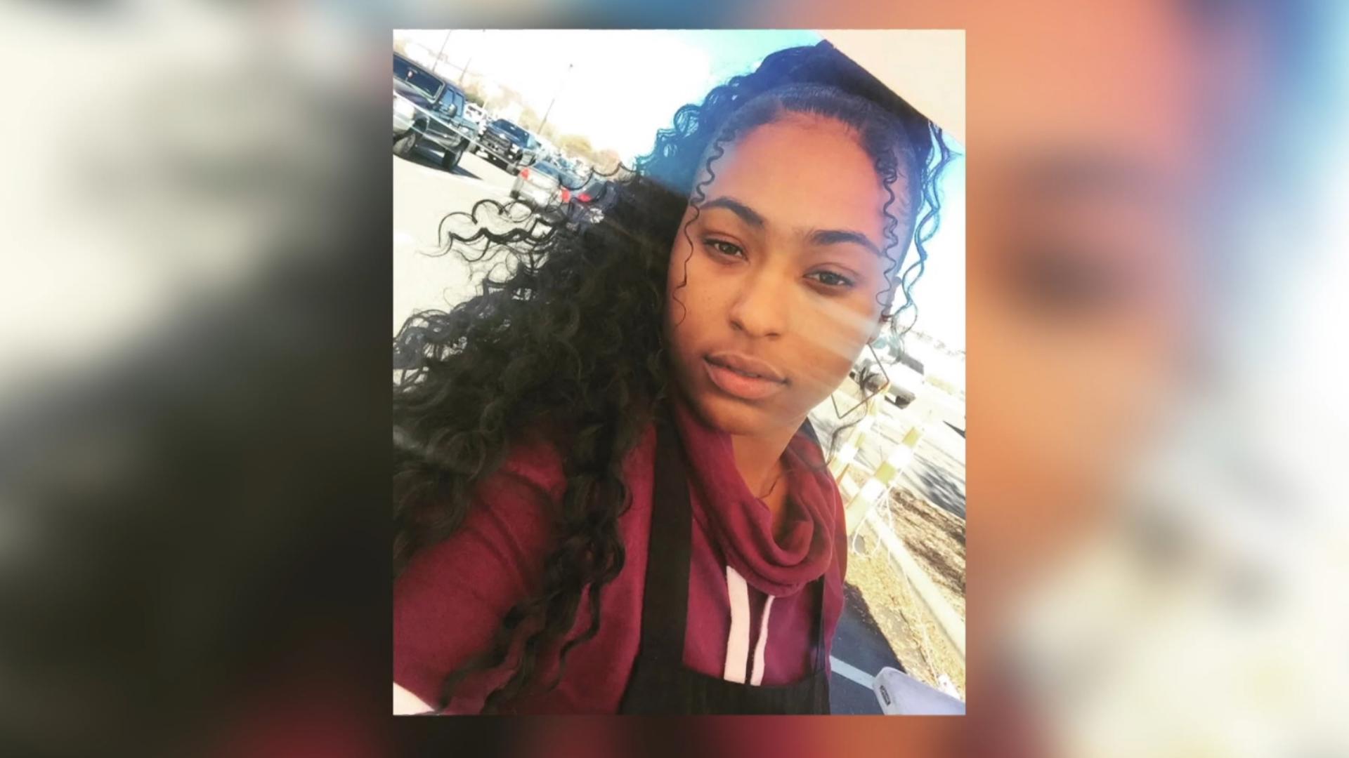Family searching for missing Charlotte mother last seen Thursday