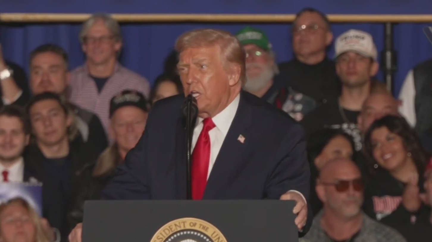 Trump gives speech on economy during Pennsylvania event