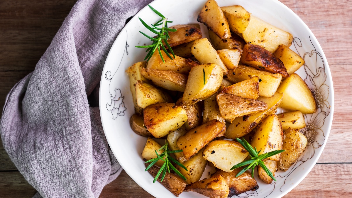 Are potatoes healthy? A dietitian reveals the surprising benefits<br><br>