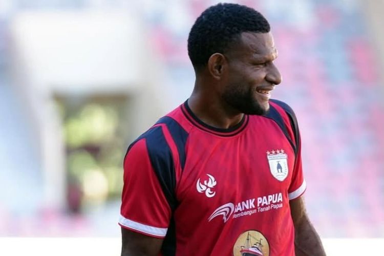 Persebaya Butuh Bomber Lokal Hebat? Marinus Wanewar Tak Bekerja