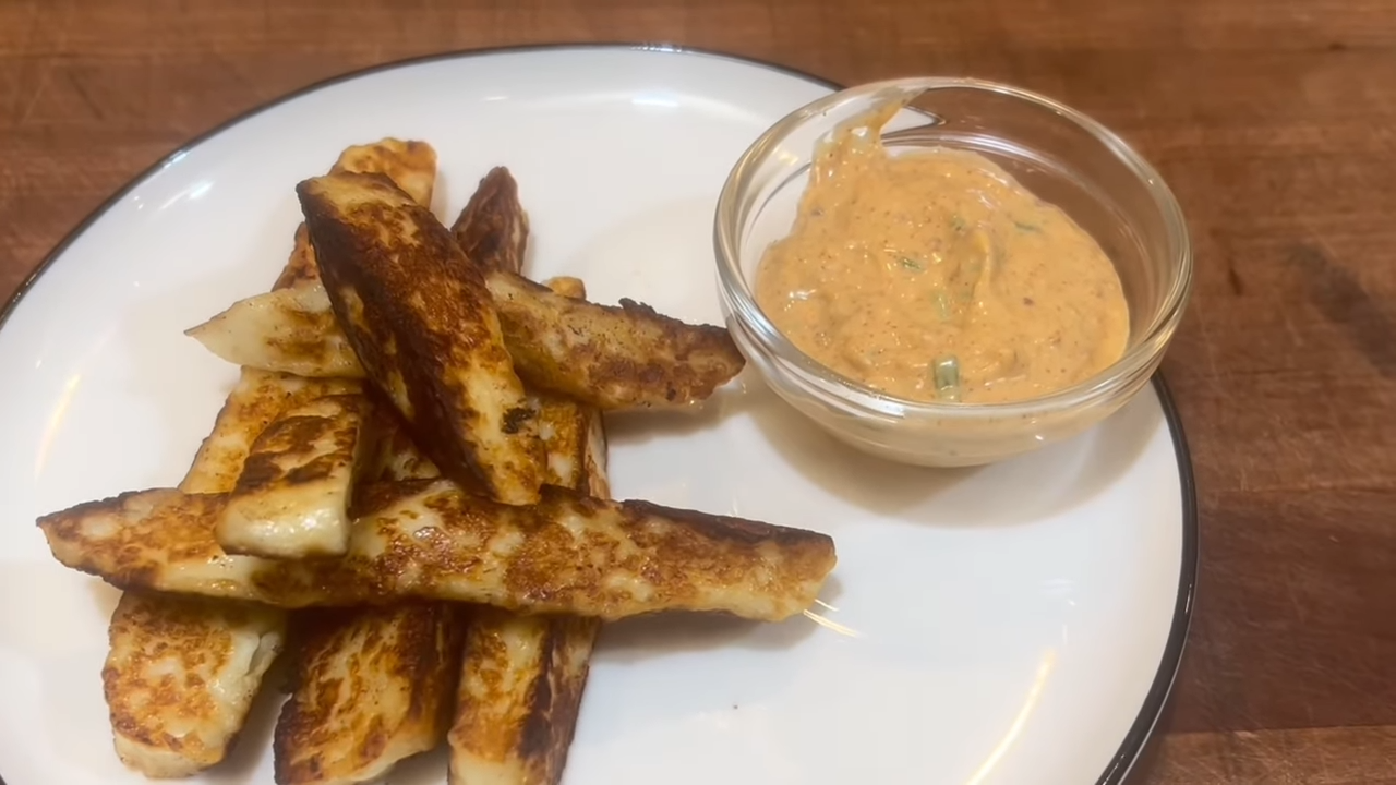 This unique cheese turns crispy in seconds