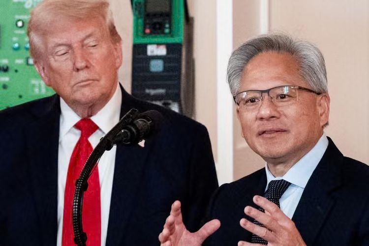 Trump buka jalan untuk Nvidia jual chip AI H200 ke Tiongkok, tanda perubahan strategi teknologi glob