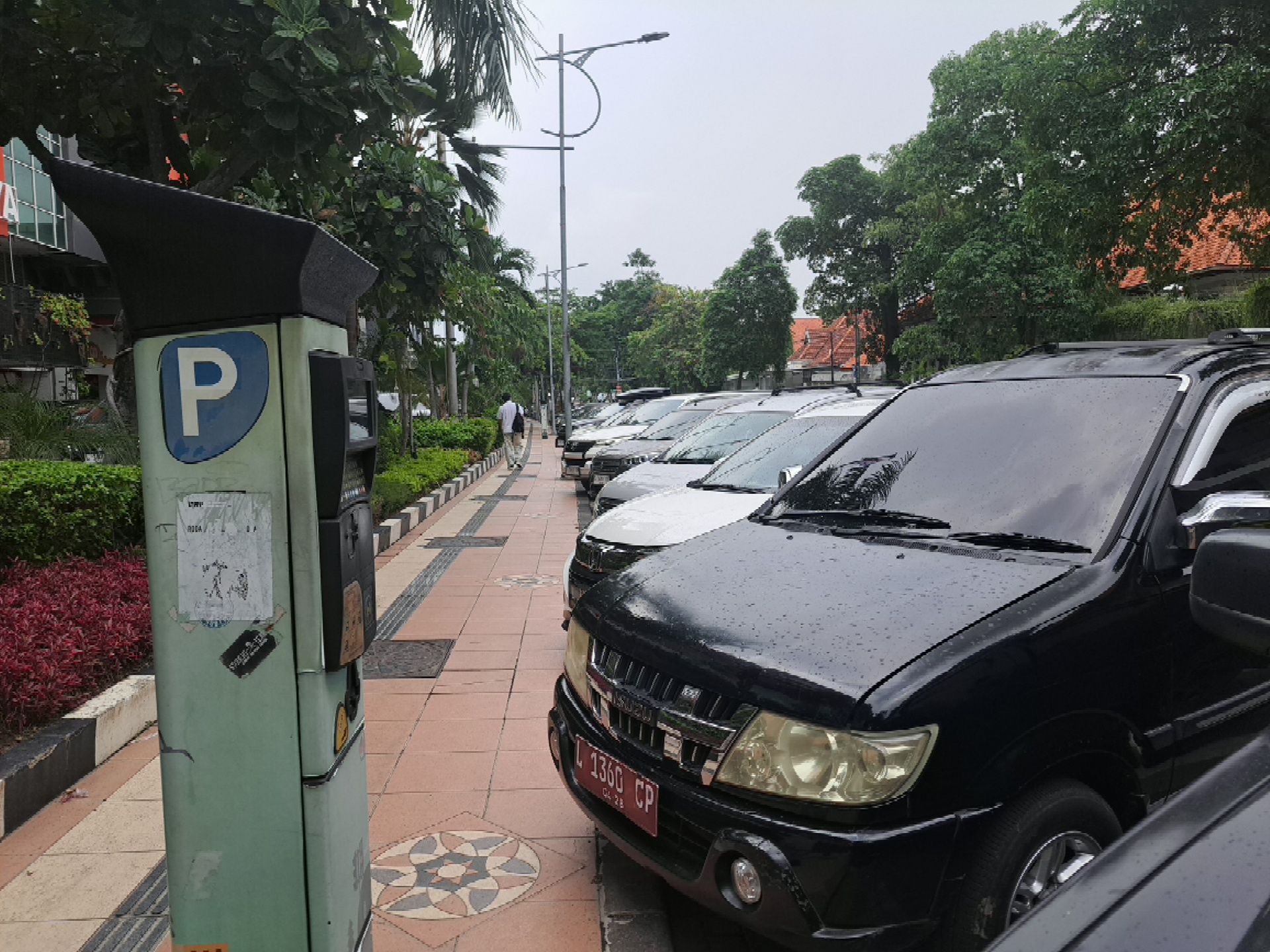 Surabaya Siap NgeGas! Parkir Tanpa Tunai 2026, Era Jukir Cash-Cash Berakhir?