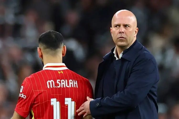 Jelang Liverpool vs Brighton: Arne Slot Akan Bahas Masa Depan Mo Salah
