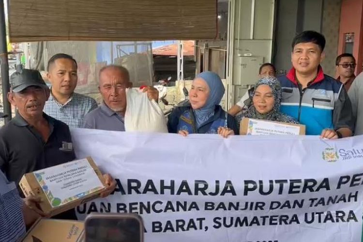 Bantu Korban Banjir Sumbar, Jasaraharja Putera Buka Dapur Umum untuk Pengungsi