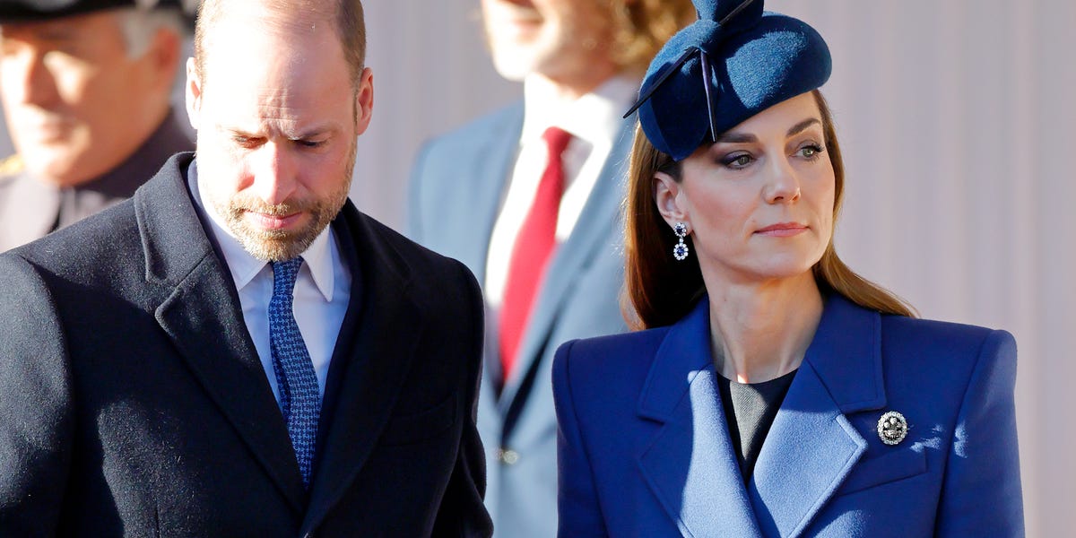 Hideously awkward Christmas tradition that sees 'lower' royals forced ...