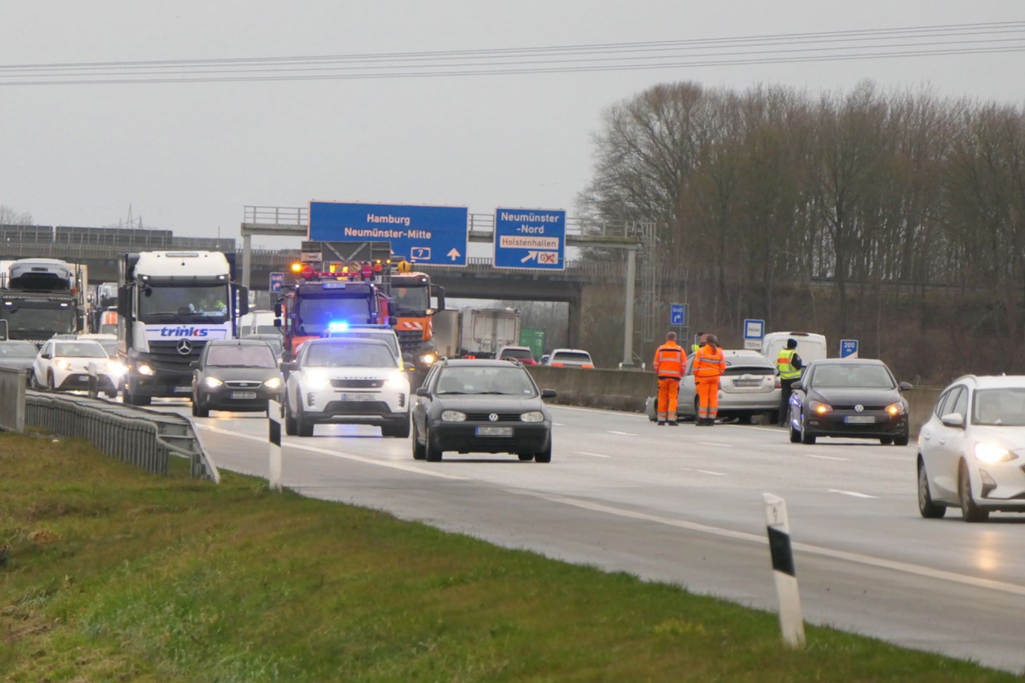 Unfall A7 Neumnster Heutenull
