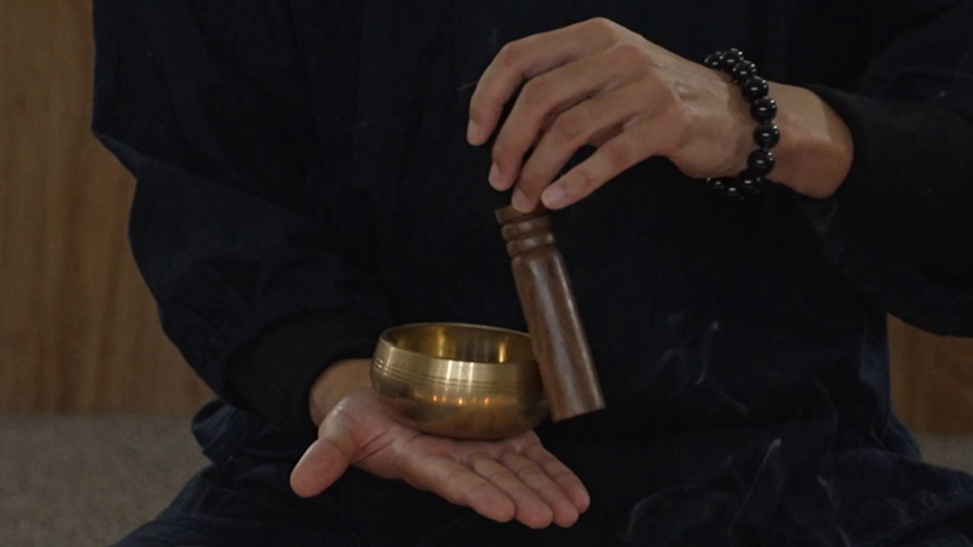 Faith leaders embrace sound baths to connect with spiritual seekers