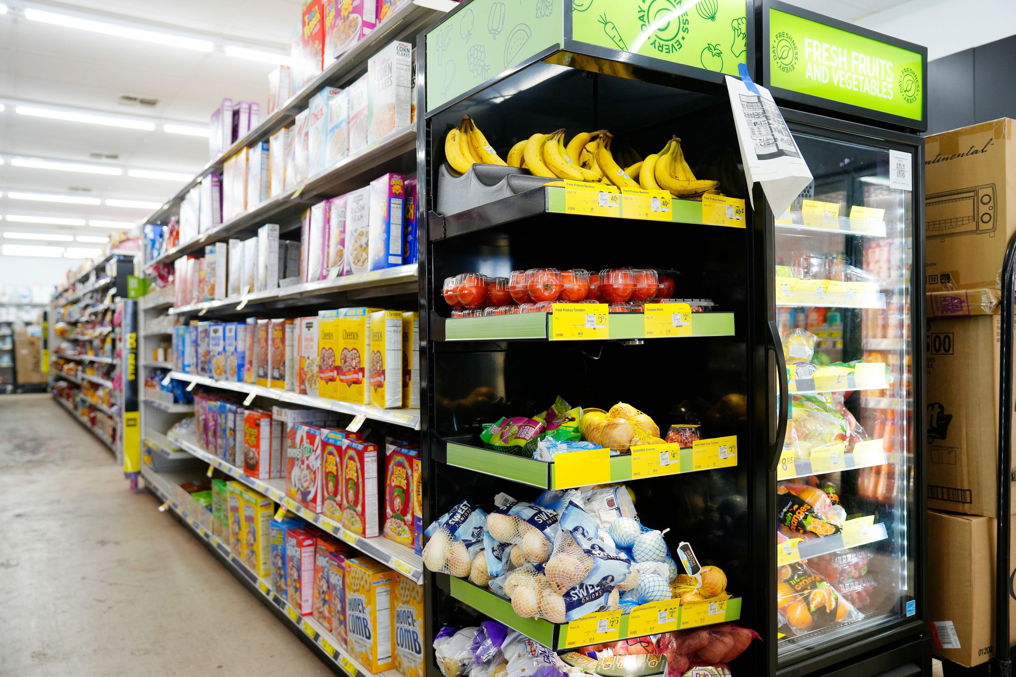 are-grocery-stores-open-on-christmas-day-in-vermont-hannaford-costco