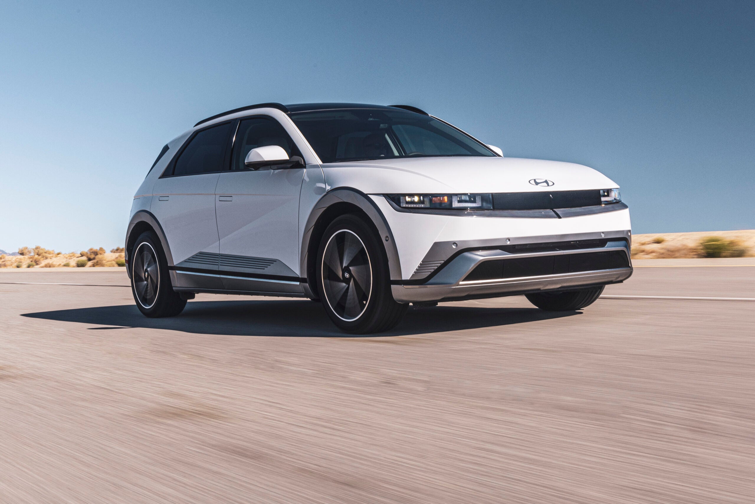 Photo inspiration: Fresh Look at Getting A New Electric Vehicle Ready For A Long Cold