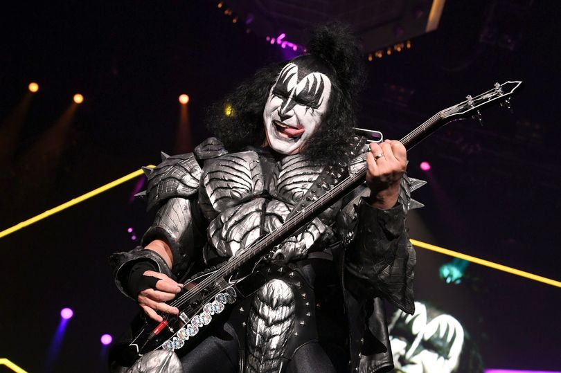 Gene Simmons leaves TV anchor speechless with unexpected question ...