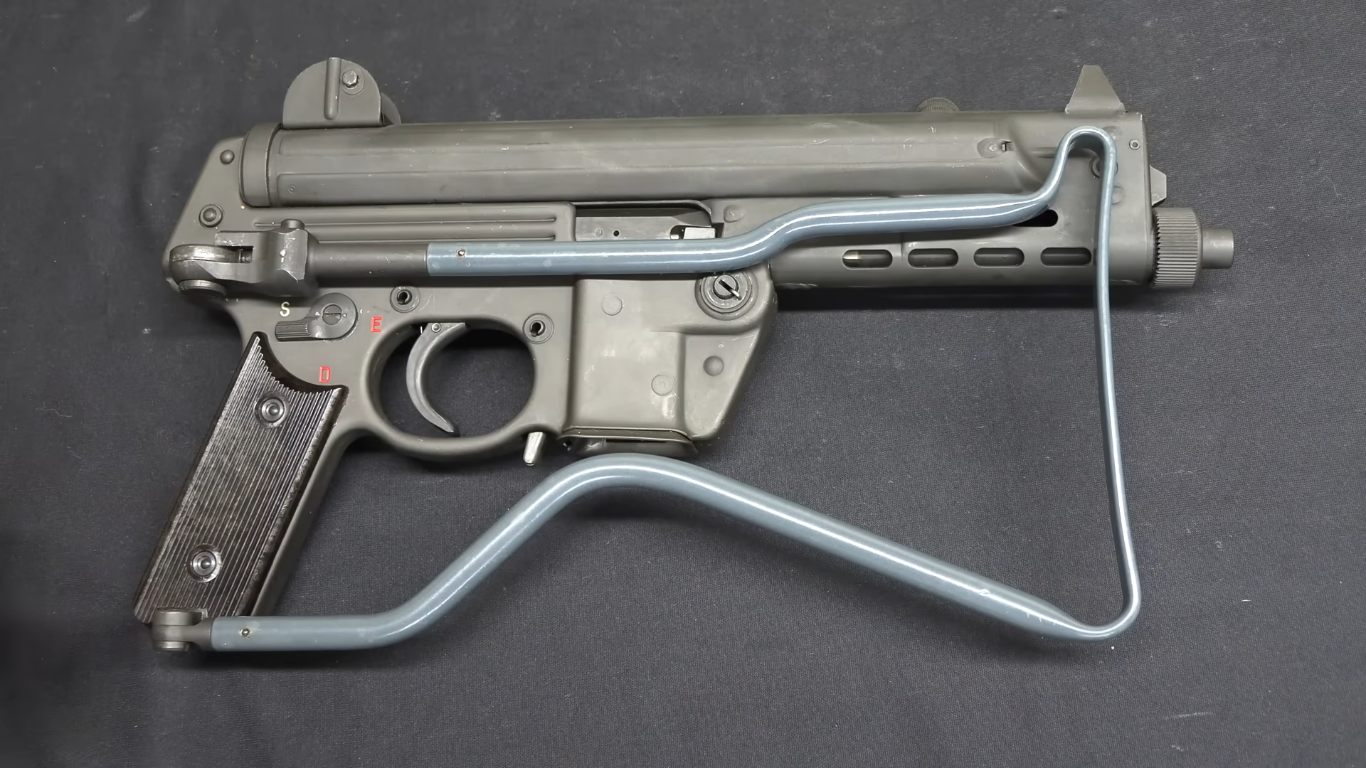 Before the MP5 dominated, Walther tried this