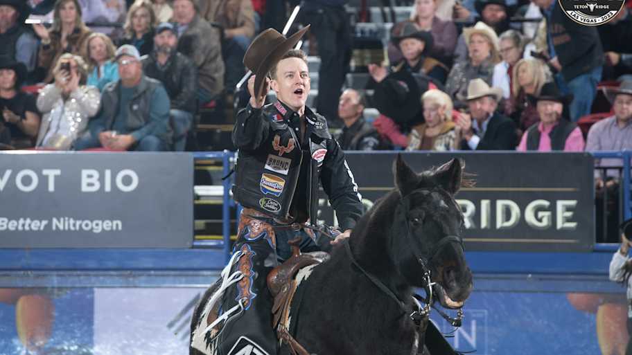 The saddle bronc riding world title race is closer than ever after round 6